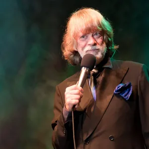 Helge Schneider bei einem Auftritt.