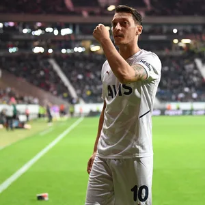 Mesut Özil