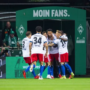 HSV gewinnt in Bremen