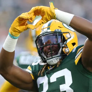 Packers-Runningback Aaron Jones trug gegen die Detroit Lions eine Kette mit der Asche seines Vaters