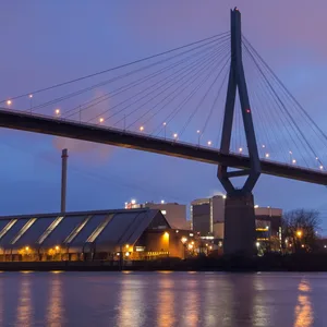 Köhlbrandbrücke Blaue Stunde Abriss