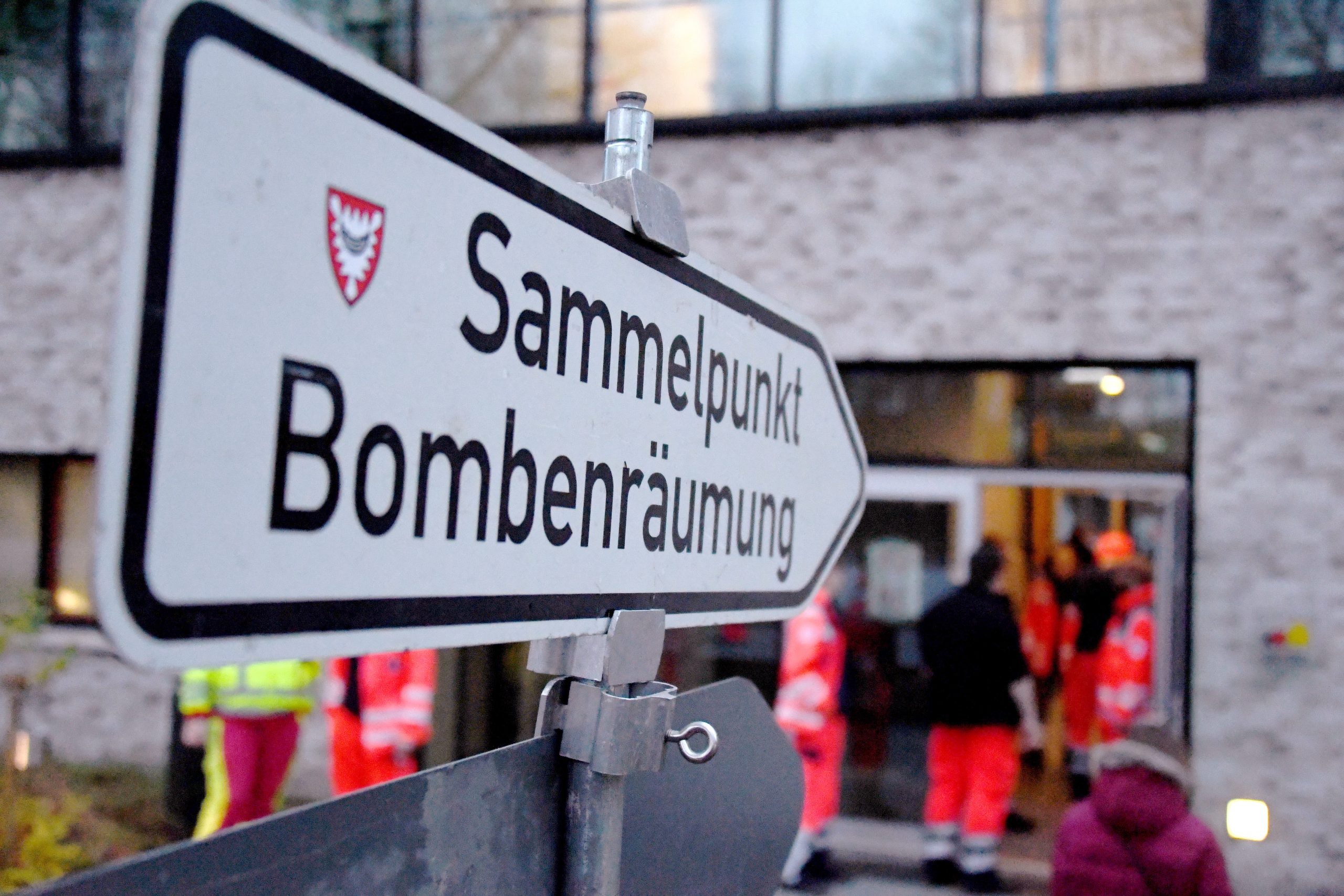 Für die von der Bombenentschärfung betroffenen Anwohner in Kiel gibt es eine Ersatzunterkunft. (Symbolbild)