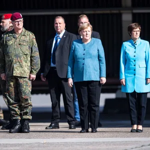 Merkel, AKK