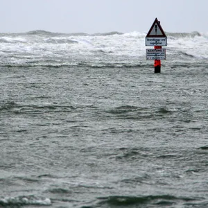 Mehrere Menschen aus Nordsee gerettet