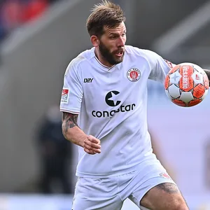Guido Burgstaller traf in elf Pflichtspielen elf Mal für St. Pauli.