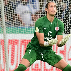 St. Pauli-Torwart Dennis Smarsch