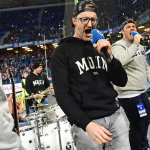 Michael Wendt und „Muchel“ Deutsch von Abschlach im HSV-Stadion