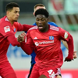 HSV-Spieler Faride Alidou