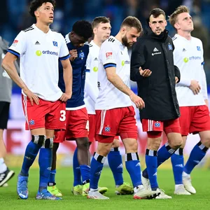 Die HSV-Profis sind nach dem 1:1 gegen Kiel enttäuscht