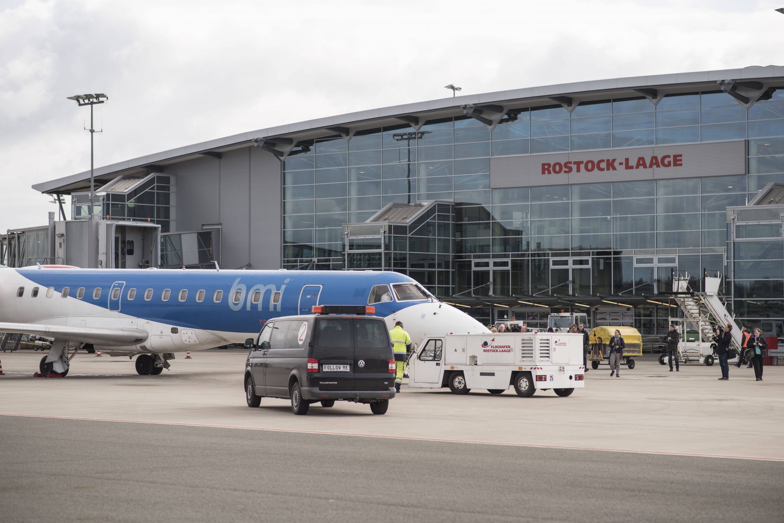 Der kommunal betriebene Flughafen Rostock-Laage soll bis Jahresende verkauft werden.