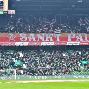 St. Pauli-Fans in Bremen