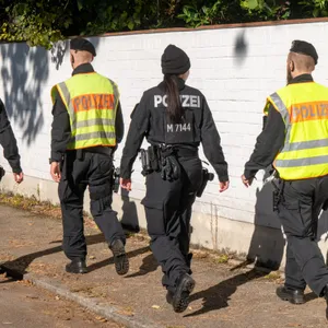 Polizisten in Bogenhausen.