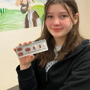 Die 15-jährige Carla beginnt als erste Patientin in Deutschland eine Therapie gegen die Erdnuss-Allergie.