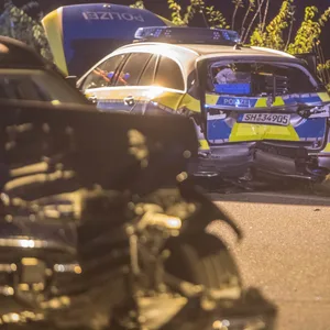 Polizei Unfall A23
