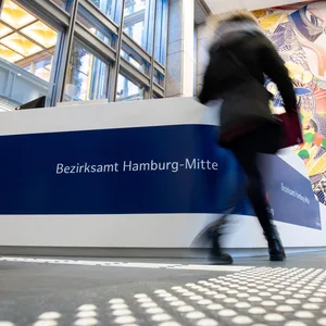 In den Hamburger Bezirksämtern soll es bald Neuerungen geben.
