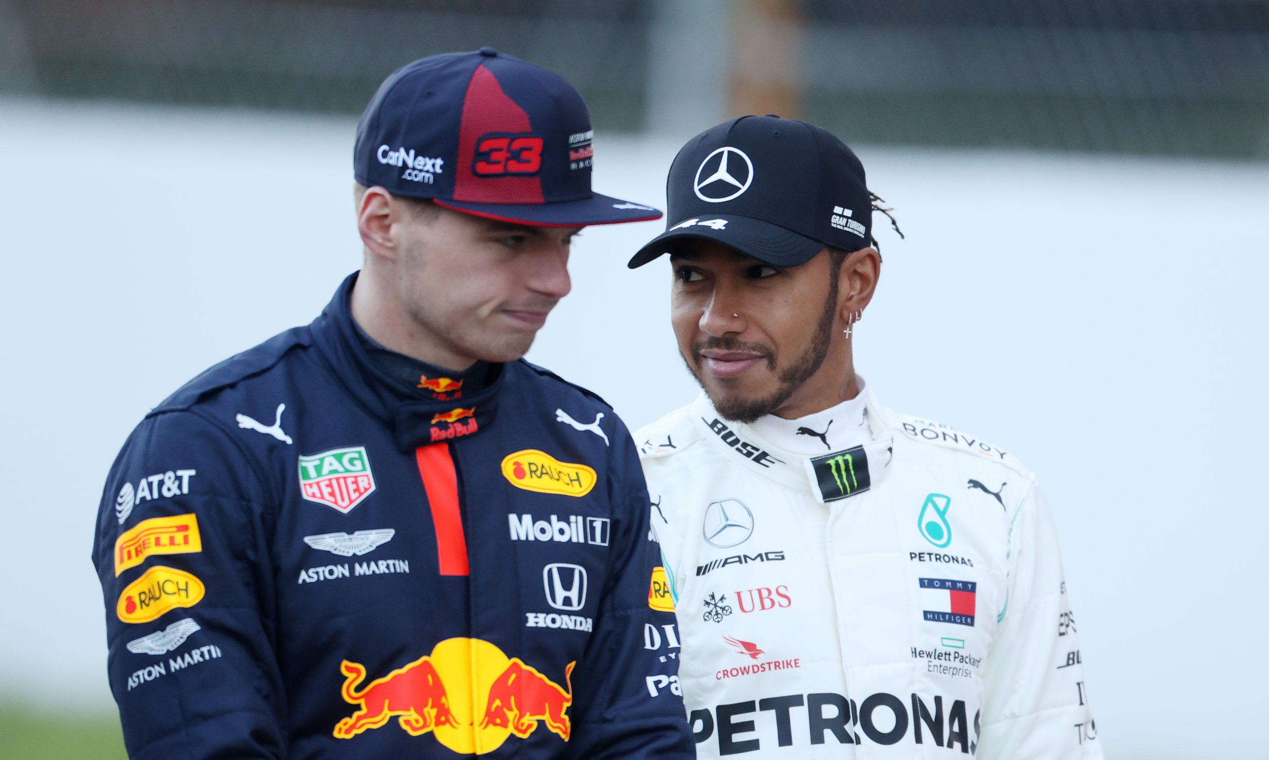 Formel-1-Fahrer Max Verstappen und Lewis Hamilton