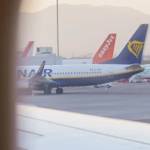 Blick auf den Flughafen Aeropuerto de Son San Juan in Palma de Mallorca.
