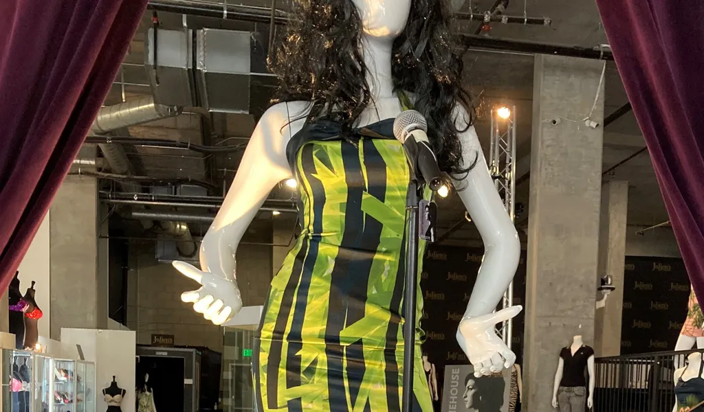 Kleid von Amy Winehouse