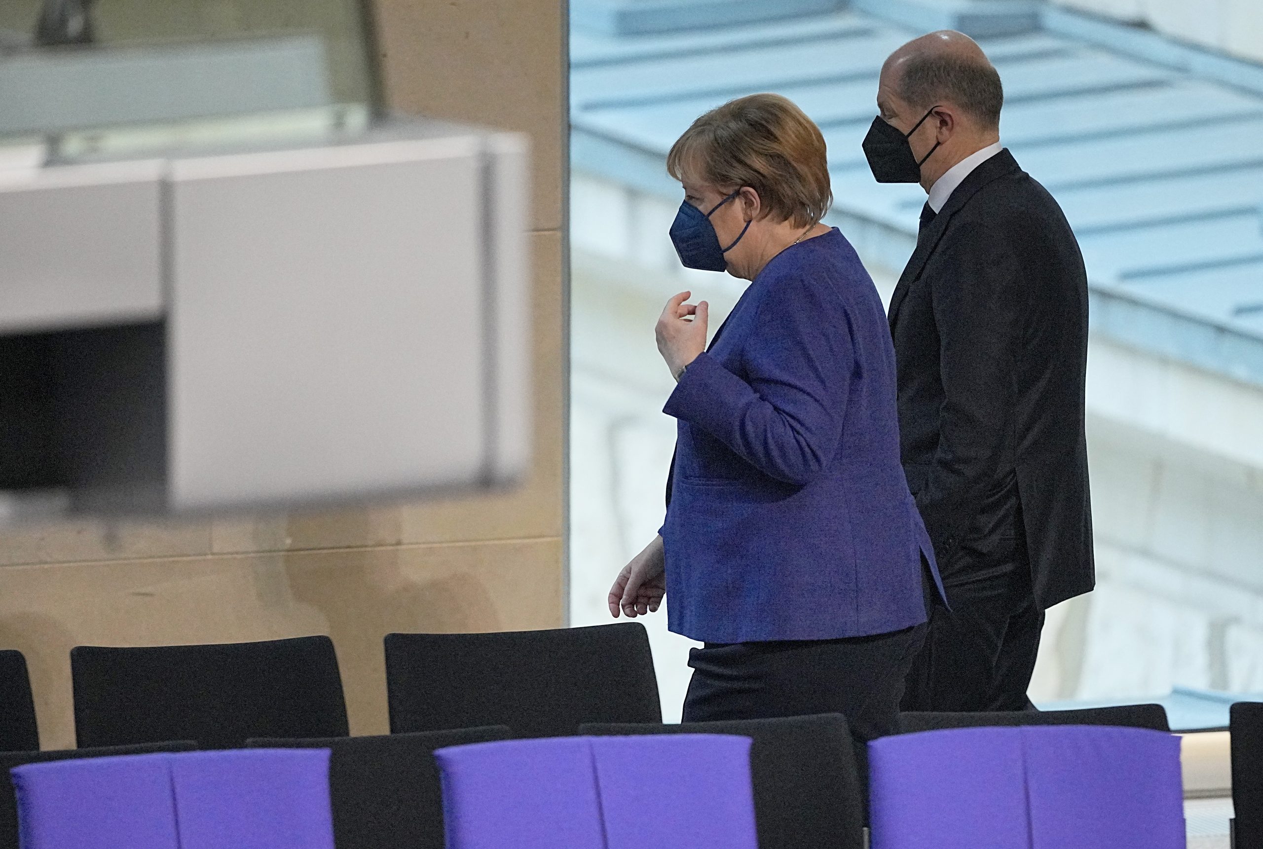 Merkel, Scholz