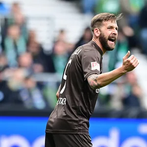 Guido Burgstaller beim jüngsten St. Pauli-Spiel in Bremen, wo ihm ausnahmsweise kein Tor gelang.