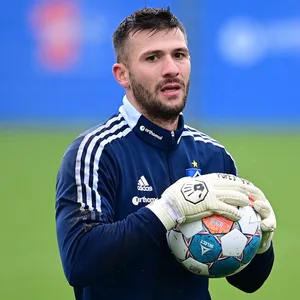 Noch ist unklar, ob Daniel Heuer Fernandes im nächsten Heimspiel wieder das HSV-Tor hütet.