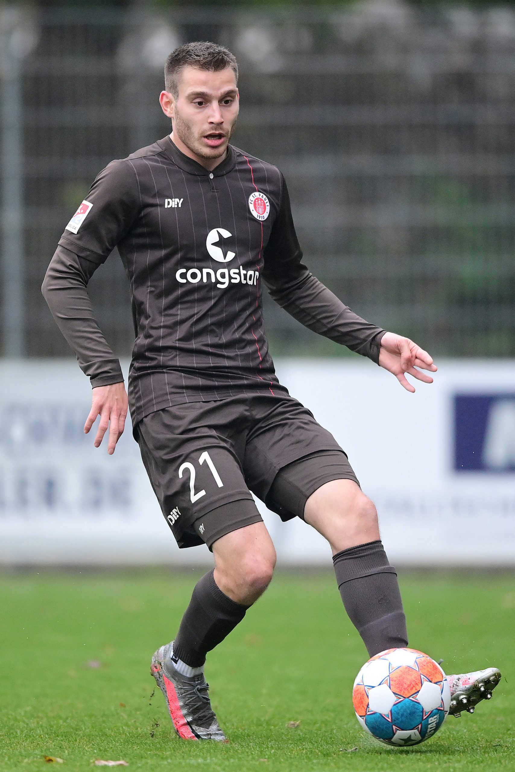 Lars Ritzka bereitete beim St. Pauli-Test gegen Viborg das 1:0 vor.