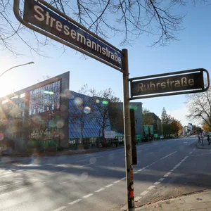 Stresemannstraße Kreuzung