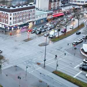 Die Kreuzung Billstedter Hauptstraße/Schiffbeker Weg in Billstedt könnte in Zukunft nach niederländischem Vorbild umgebaut werden.