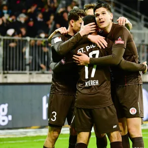 St. Pauli Jubel gegen Sandhausen