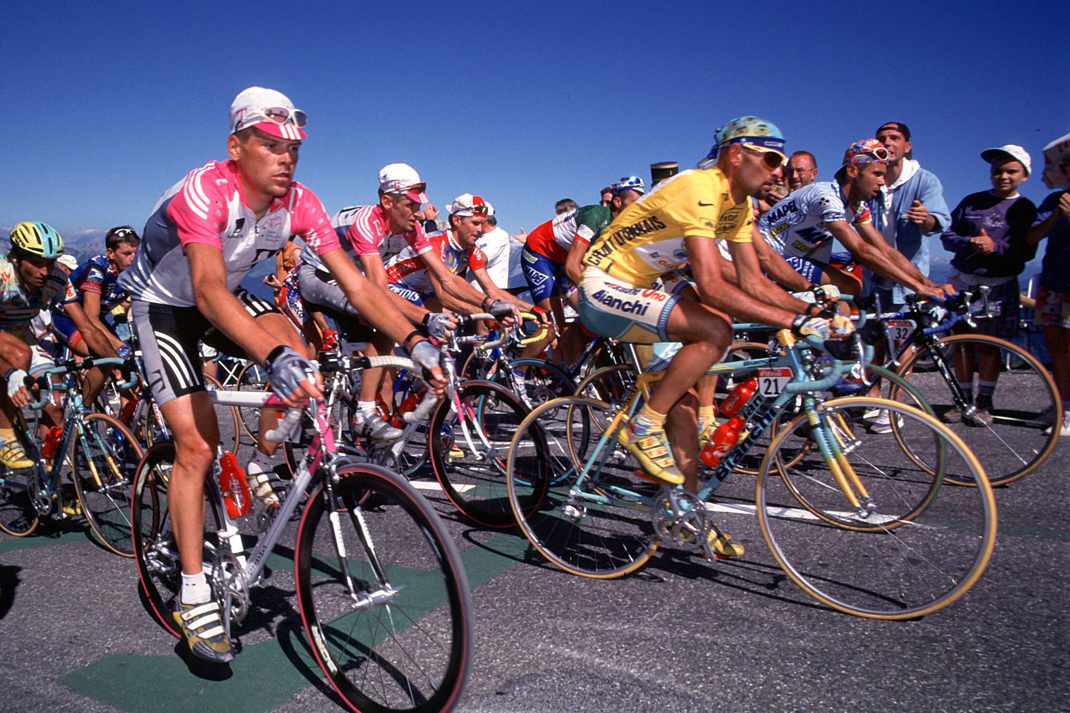 Marco Pantani (r.) und Jan Ullrich bei der Tour de France 1998