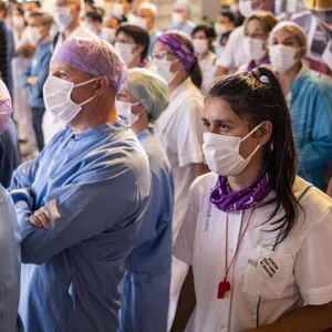 Das Krankenhauspersonal der acht Unikliniken des Landes trat jüngst in einen 24-stündigen Ausstand.