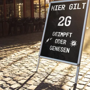 Im Landkreis Mecklenburgische Seenplatte gilt nun auch im Einzelhandel die 2G-Regel. (Symbolbild)