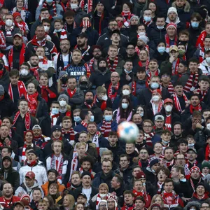 Köln-Fans beim Rheinderby