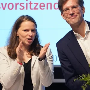 Melanie Leonhard und Nils Weiland