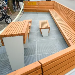 Parklets, wie hier in Berlin, wollen den Aufenthalt und die Begegnung in den Stadtvierteln fördern.
