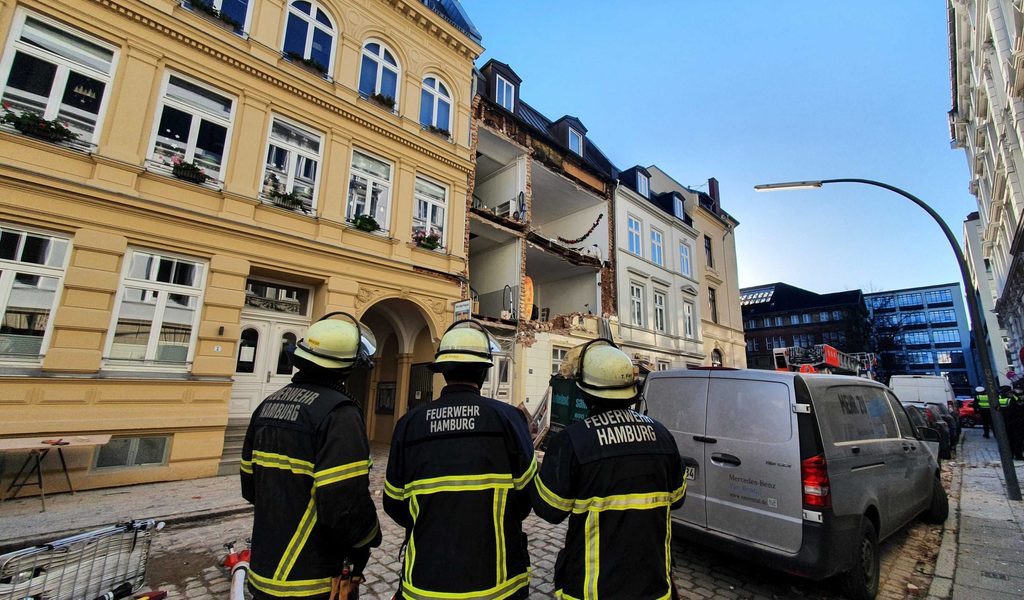 haus in hamburg explodiert bewohner schwer verletzt mopo