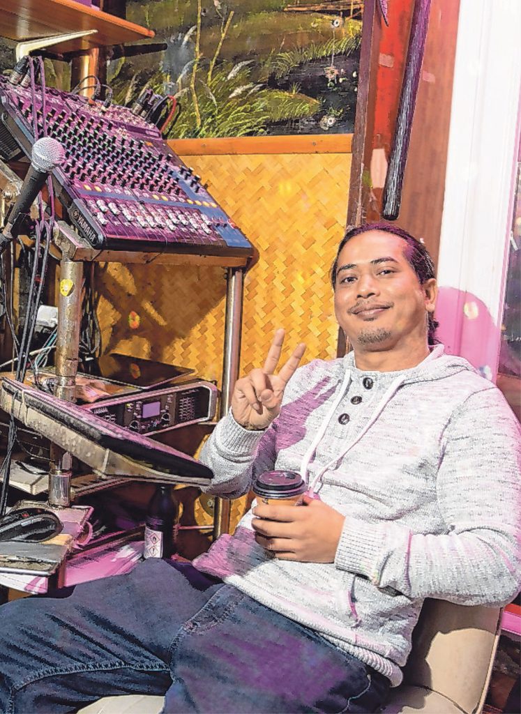 DJ Ek aus der Thai Oase