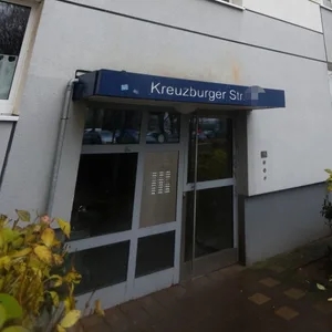 In diesem Haus in Jenfeld soll Abdurrahman C. (20) gewohnt haben.