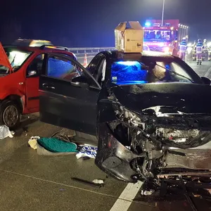 Schwerer Unfall auf der A1: Fahrtrichtung Hamburg zwischen Reinfeld und Bad Oldesloe.