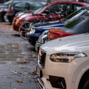 Ab Neujahr 2022 wird das Parken in Hamburg teurer.