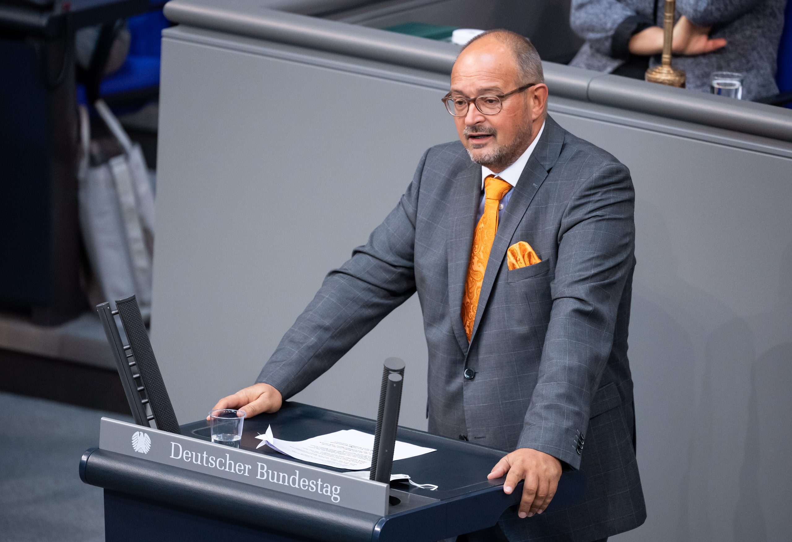 Uwe Witt (AfD) spricht bei der Plenarsitzung im Deutschen Bundestag.