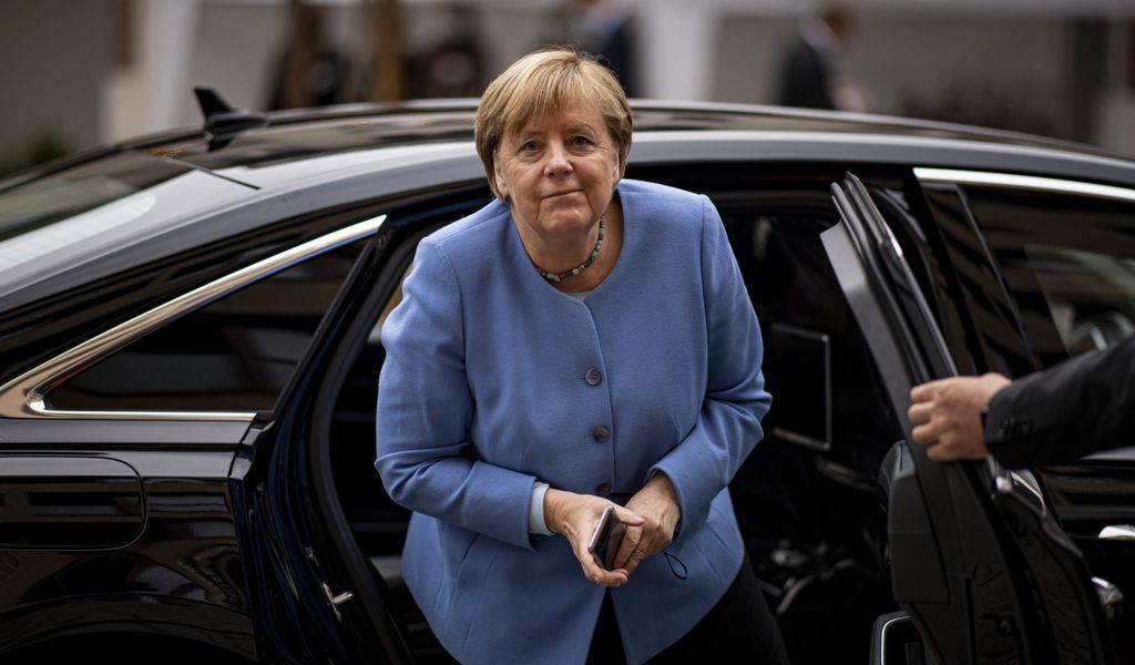 Angela Merkel Sneaker Nike