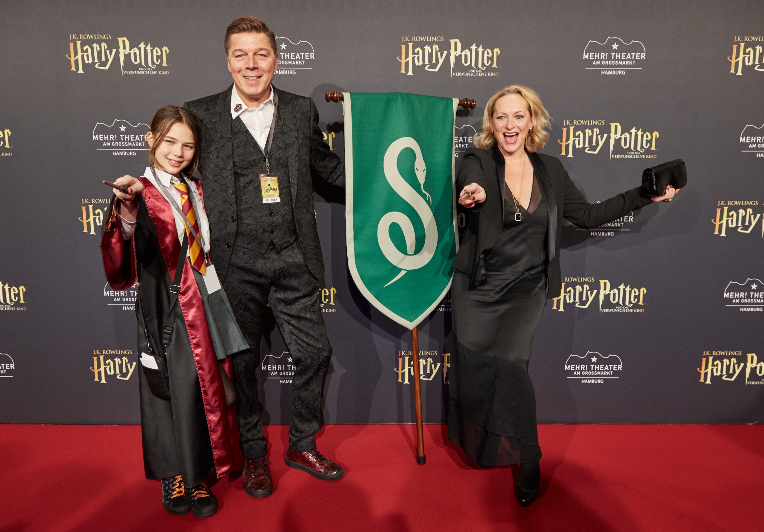 Maik Klokow, Produzent von "Harry Potter und das verwunschene Kind", seine Frau Anna Montanaro Klokow und seine Tochter Marlene.