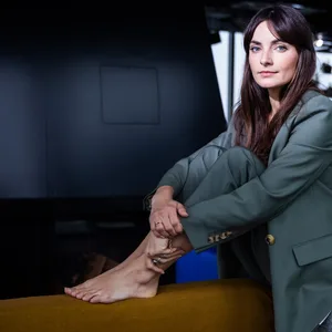 Schauspielerin Paula Schramm hat großen Respekt vor Krankenhaus-Berufen.