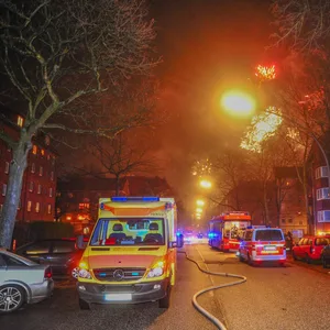 In der Silvesternacht gibt es für die Feuerwehr stets besonders viele Einsätze. (Symbolfoto)