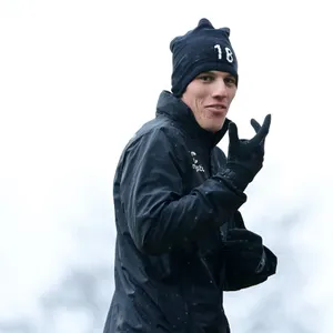 Jakov Medic beim St. Pauli-Training am Mittwoch