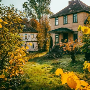 Verfallenes Jagdschloss