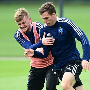 Richtig gefordert waren Tommy Doyle (l.) und Robin Meißner in der Hinrunde fast nur im HSV-Training.