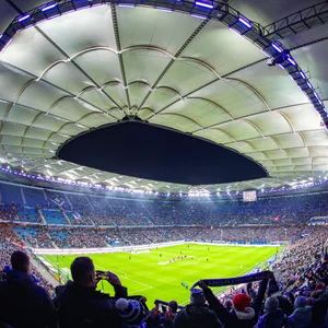 Zu den kommenden Heimspielen gegen Rostock und Schalke dürfen jeweils nur noch 15.000 Zuschauer in das Volksparkstadion.