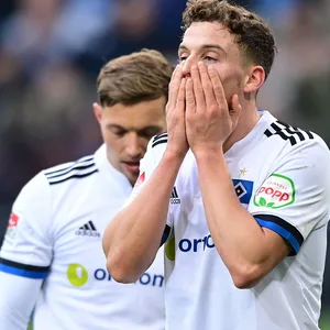 Die HSV-Profis Moritz Heyer (r.) und Sonny Kittel.